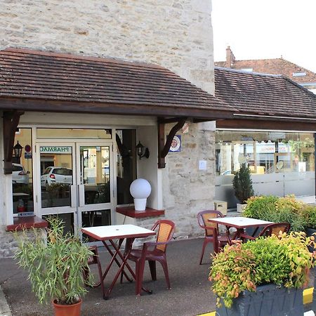 Hotel De La Poste Pouilly-en-Auxois Exterior foto